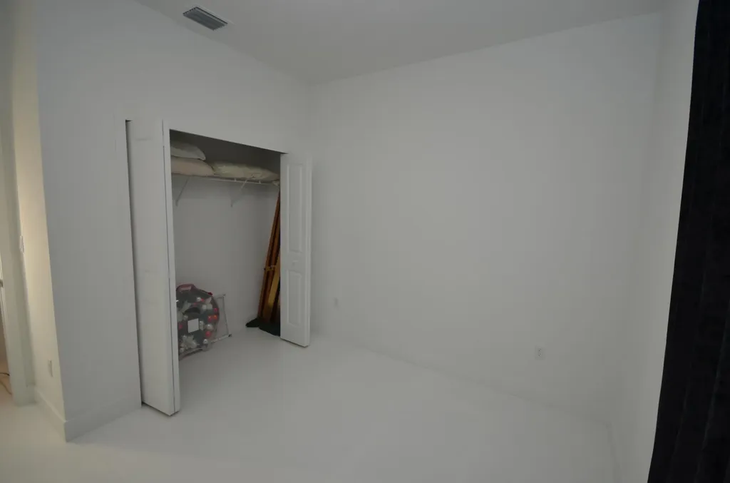 15743 SW 136th Terrace Miami FL 33196