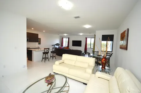 15743 SW 136th Terrace Miami FL 33196