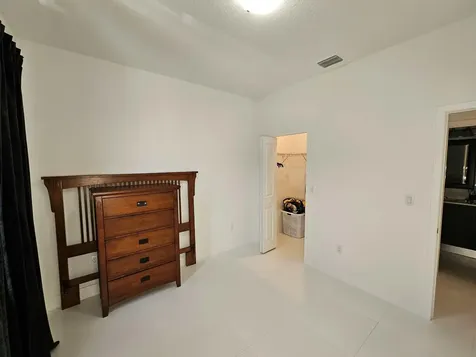 15743 SW 136th Terrace Miami FL 33196