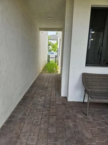 15743 SW 136th Terrace Miami FL 33196