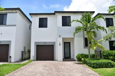 15743 SW 136th Terrace Miami FL 33196