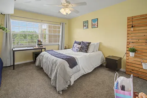 3930 Oaks Clubhouse Drive Pompano Beach FL 33069