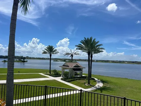 19551 Split Rail Run Loxahatchee FL 33470