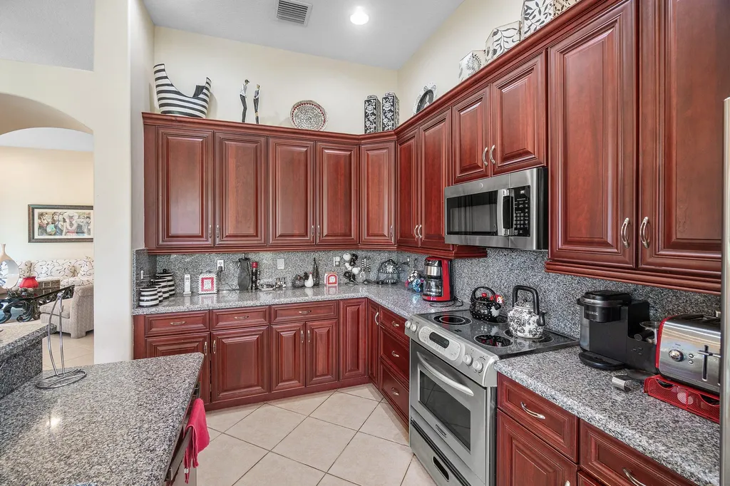 12196 Landrum Way Boynton Beach FL 33437