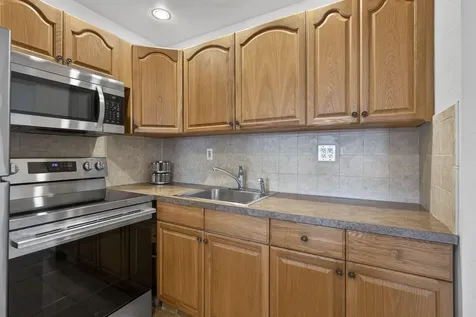 181 Bedford West Palm Beach FL 33417