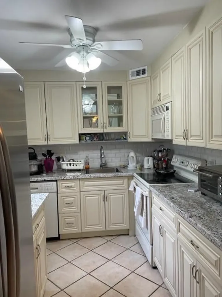 640 Monaco Court N Delray Beach FL 33446