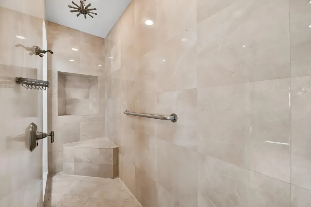 701 SE 21st Avenue Deerfield Beach FL 33441