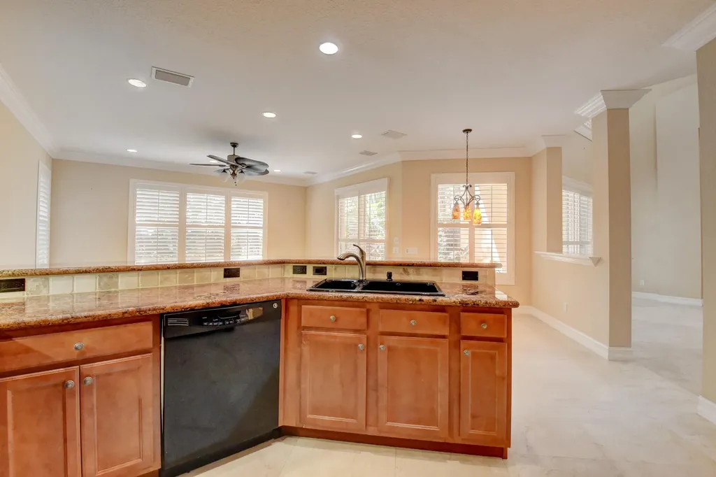 8957 Sandy Crest Lane Boynton Beach FL 33473