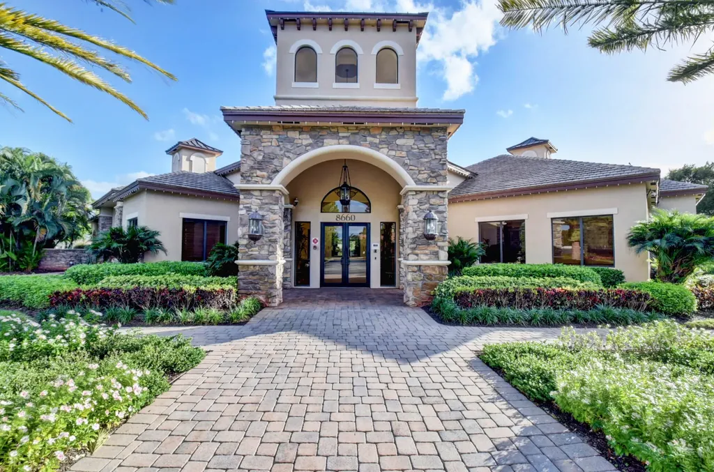 8957 Sandy Crest Lane Boynton Beach FL 33473