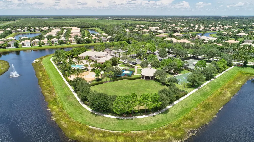 8957 Sandy Crest Lane Boynton Beach FL 33473