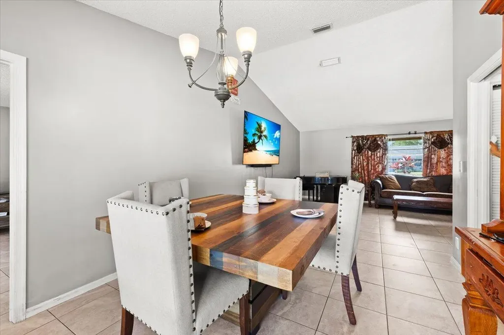 13482 Columbine Avenue Wellington FL 33414
