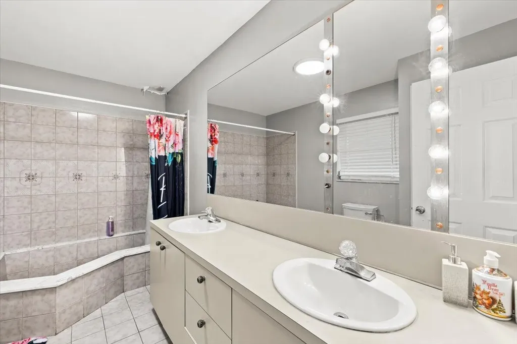 13482 Columbine Avenue Wellington FL 33414