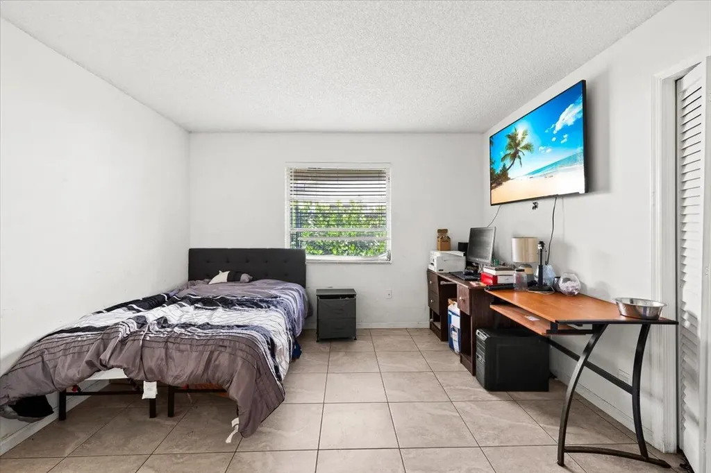 13482 Columbine Avenue Wellington FL 33414