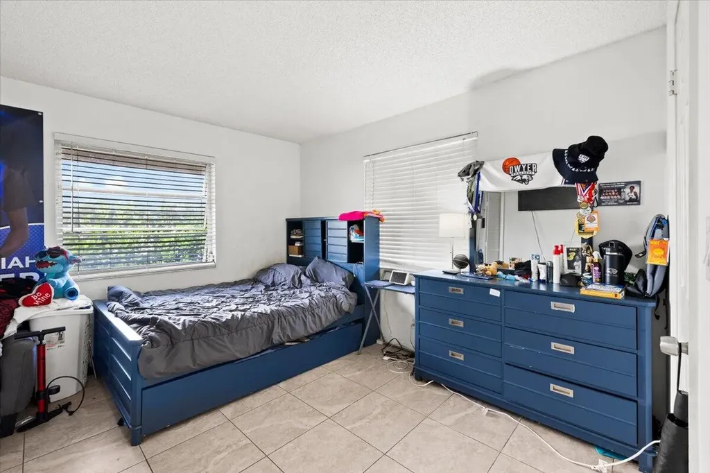 13482 Columbine Avenue Wellington FL 33414