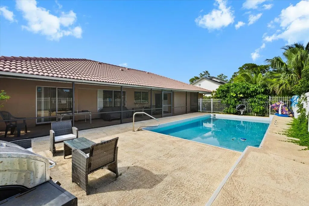 13482 Columbine Avenue Wellington FL 33414