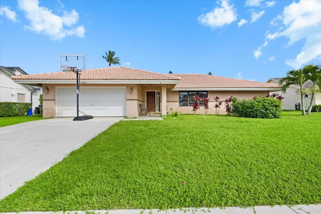 13482 Columbine Avenue Wellington FL 33414