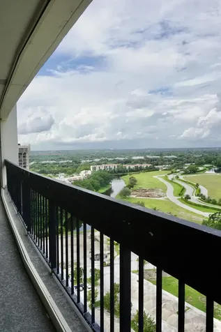 2400 Presidential Way West Palm Beach FL 33401