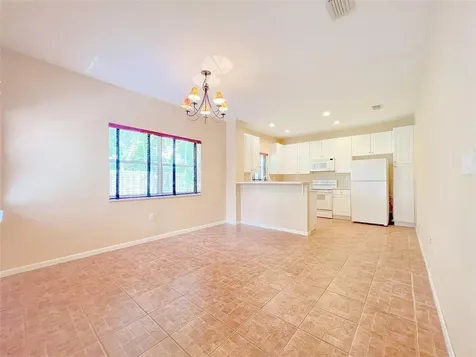 2132 NW 75th Way Pembroke Pines FL 33024