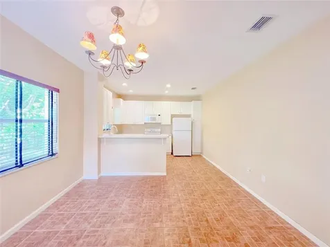 2132 NW 75th Way Pembroke Pines FL 33024