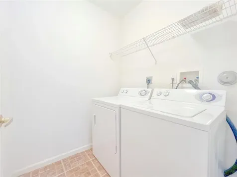 2132 NW 75th Way Pembroke Pines FL 33024