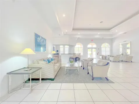 2132 NW 75th Way Pembroke Pines FL 33024