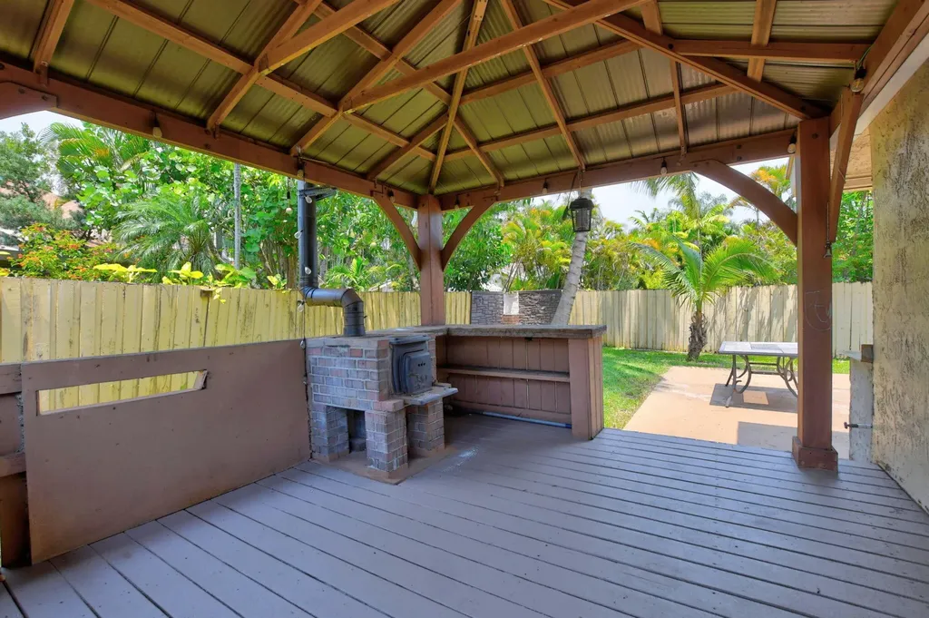 7813 Kenway Place W Boca Raton FL 33433