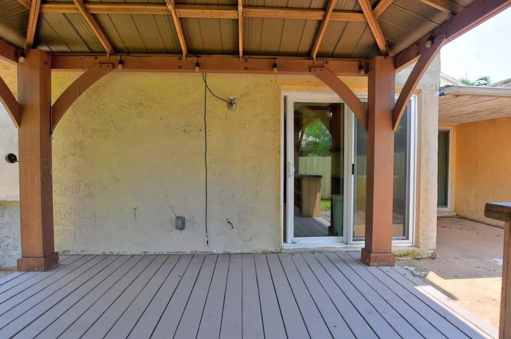 7813 Kenway Place W Boca Raton FL 33433