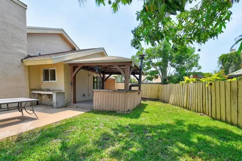 7813 Kenway Place W Boca Raton FL 33433