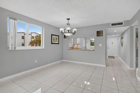 7216 S Devon Drive Tamarac FL 33321
