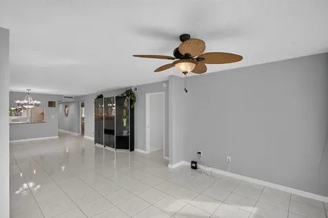 7216 S Devon Drive Tamarac FL 33321