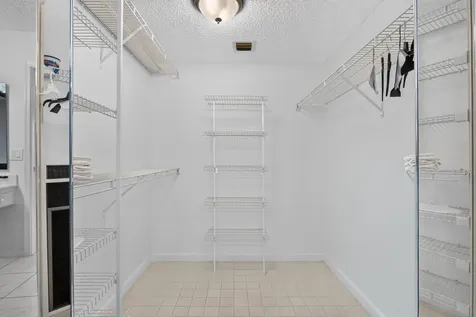 7216 S Devon Drive Tamarac FL 33321