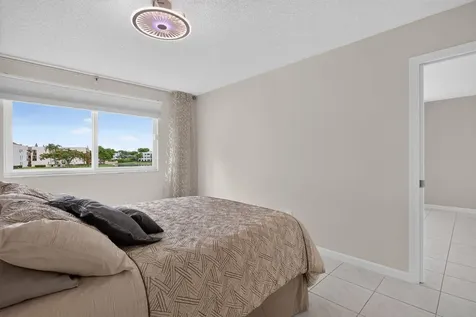 7216 S Devon Drive Tamarac FL 33321