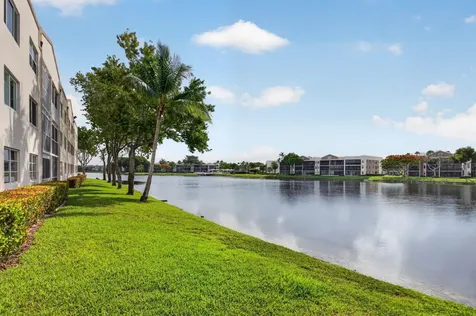 7216 S Devon Drive Tamarac FL 33321