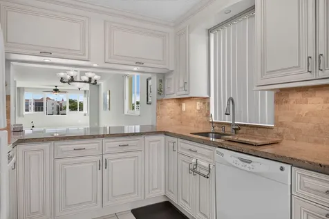 7216 S Devon Drive Tamarac FL 33321