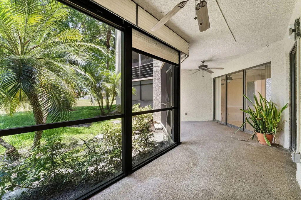 5800 Camino Del Sol Boca Raton FL 33433