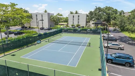 5800 Camino Del Sol Boca Raton FL 33433