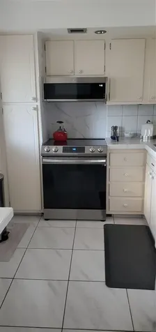 2671 S Course Drive Pompano Beach FL 33069