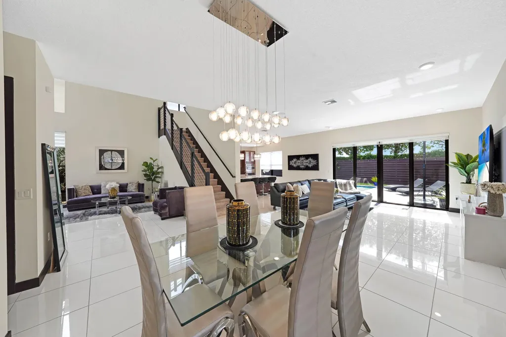 15451 NW 88th Avenue Miami Lakes FL 33018