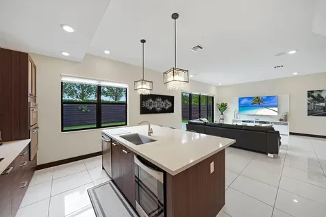15451 NW 88th Avenue Miami Lakes FL 33018
