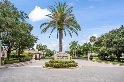 918 SW Blue Stem Way Stuart FL 34997