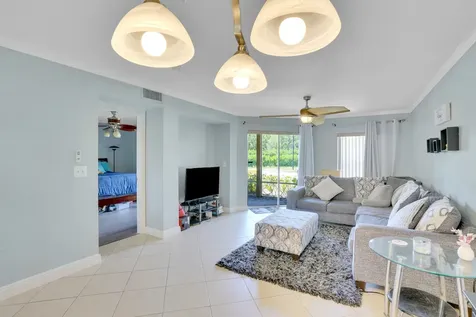 4855 Via Palm Lakes West Palm Beach FL 33417
