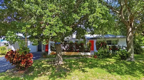 370 SW 13th Street Pompano Beach FL 33060