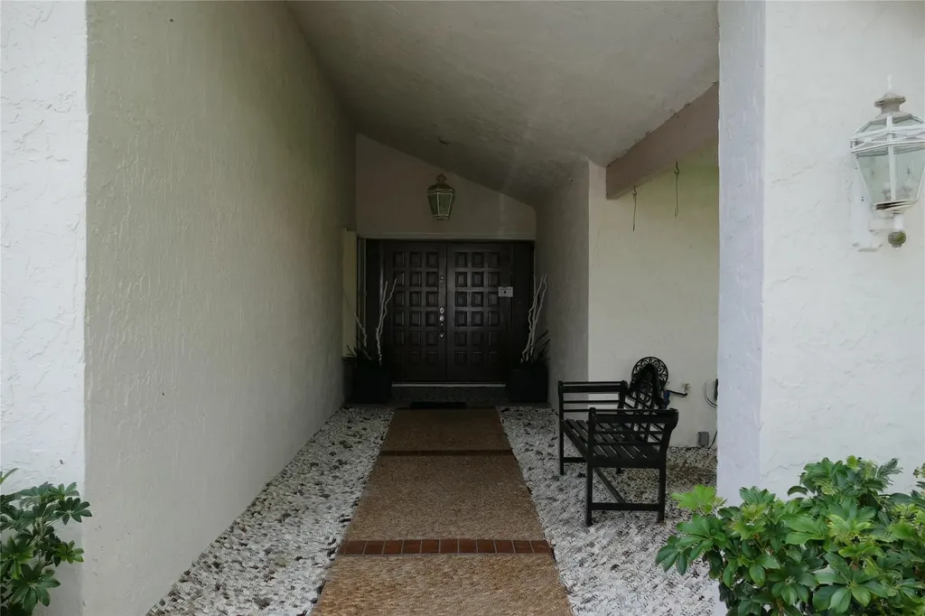 1066 NW 97th Avenue Plantation FL 33322