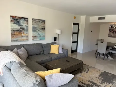 3625 N Country Club Drive Aventura FL 33180