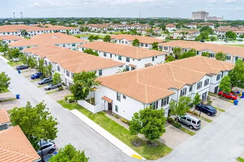1009 Sweet Briar Lane Riviera Beach FL 33410
