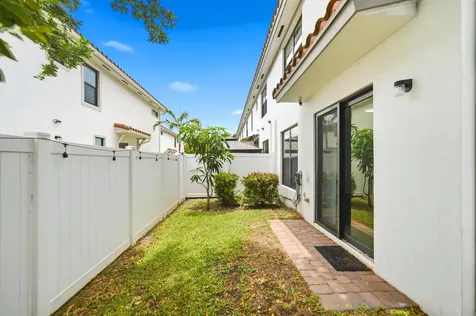 1009 Sweet Briar Lane Riviera Beach FL 33410