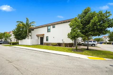 1009 Sweet Briar Lane Riviera Beach FL 33410