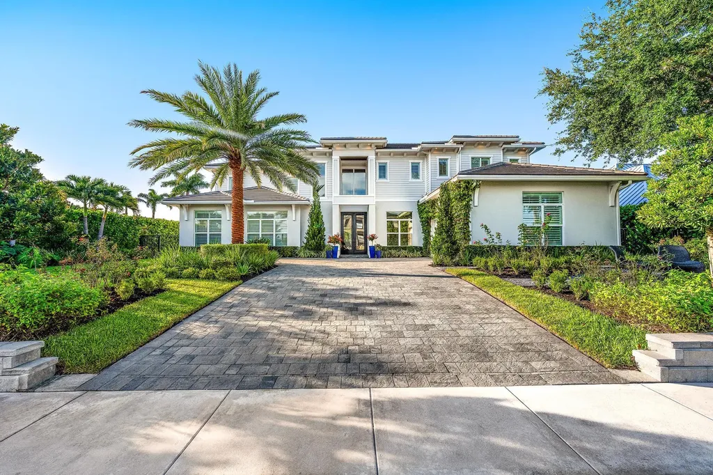 2169 Driftwood Circle Palm Beach Gardens FL 33410