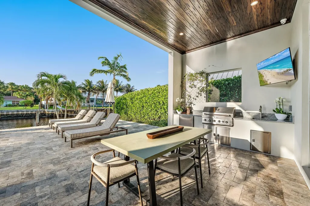 2169 Driftwood Circle Palm Beach Gardens FL 33410