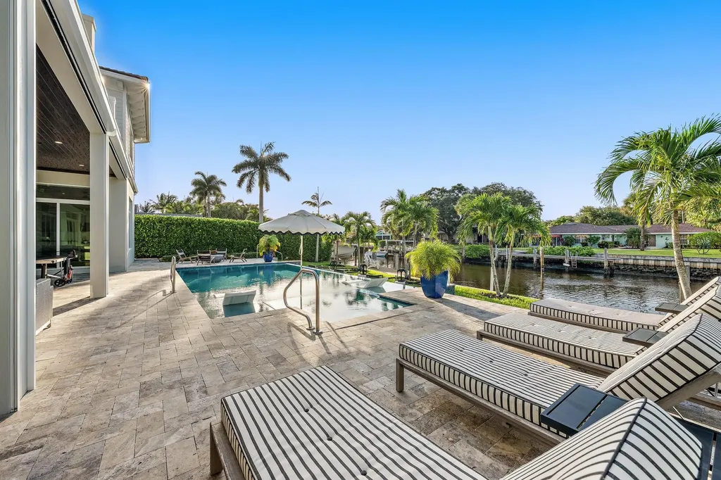 2169 Driftwood Circle Palm Beach Gardens FL 33410